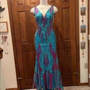 Stunning Turquoise and Fuchsia Sequin V-Neck Gown S 4-6
